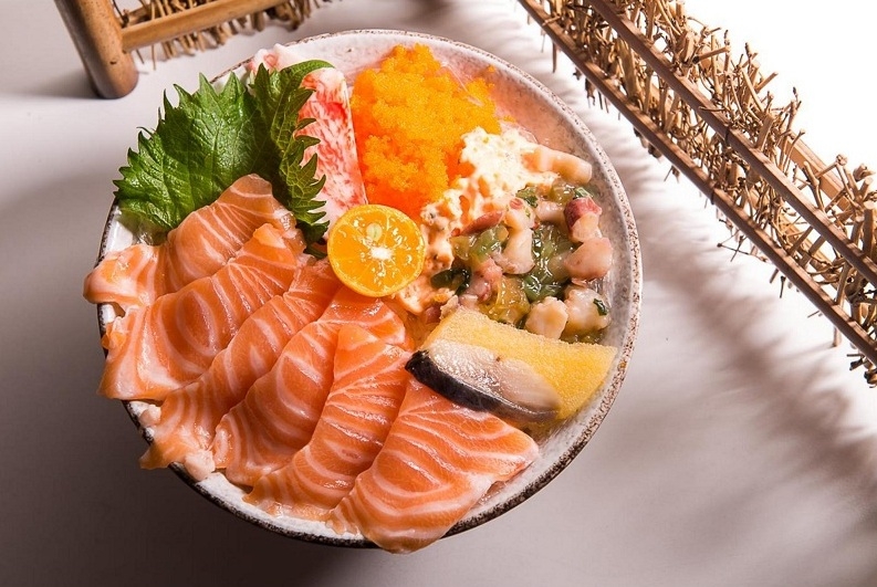 冰鮮魚丼飯